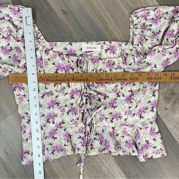 Bacio Floral Tie Front Puff Sleeve Crop Blouse White Purple Large - Picture 12 of 12